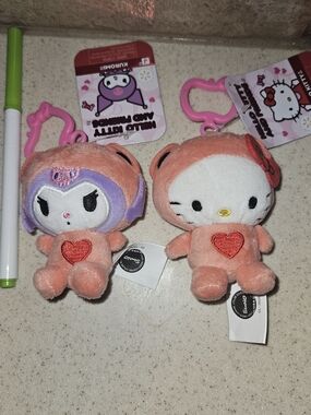 Sanrio Peach Pink Hello Kitty & Kuromi Heart Plush Keychains